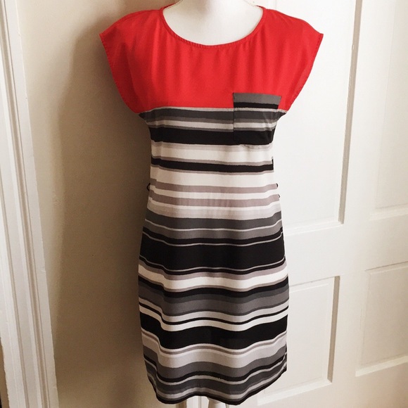 Light & Airy Striped Dress with Pocket - Picture 1 of 3